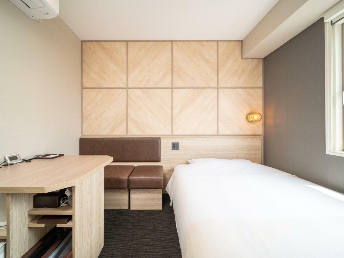 Super Hotel Tottori Ekimae Екстер'єр фото